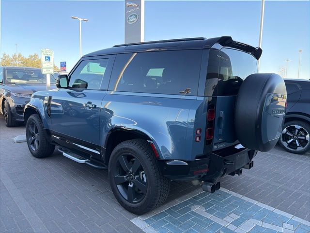 land rover defender 2024 SALE26EUXR2334660 image